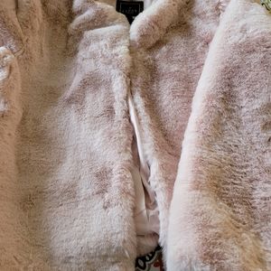 Faux Fur jacket/coat